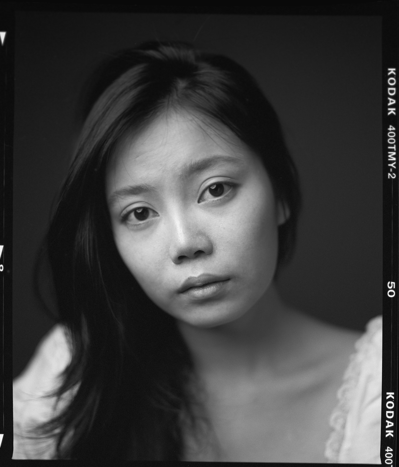 Close Up Asiatin Portraitfotografie Dresden Analog Film Kodak T-Max 400 